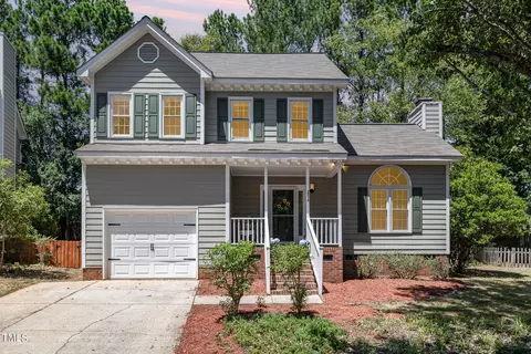 2216 Long And Winding Rd, Raleigh, NC 27603