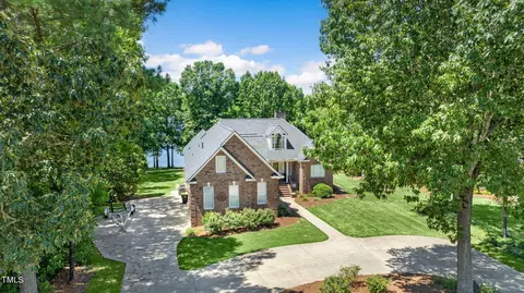 8706 Regatta Ct, Sims, NC 27880