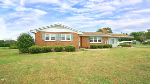 2 Thomas Gay Rd, Spring Hope, NC 27882
