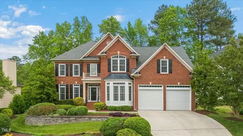 303 Birdwood Ct, Cary, NC 27519