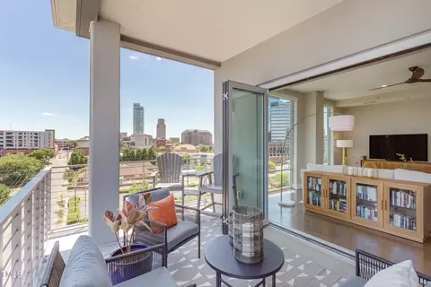 214 Hunt St # 708, Durham, NC 27701