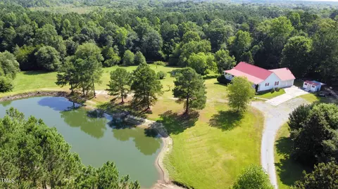 2033 Smith Rd, Smithfield, NC 27577