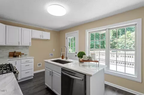 1410 Valley Rd, Garner, NC 27529 photo 4