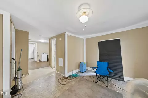 907 Blount St, Smithfield, NC 27577 photo 5