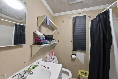 907 Blount St, Smithfield, NC 27577 photo 6