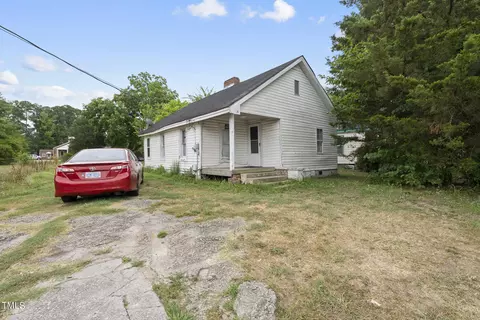 907 Blount St, Smithfield, NC 27577