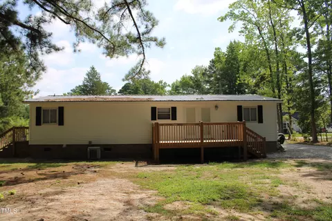 515 W 7th St, Kenly, NC 27542 photo 11