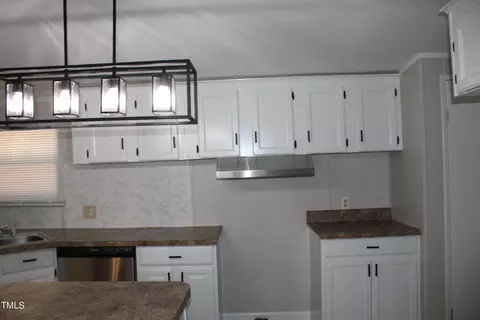 515 W 7th St, Kenly, NC 27542 photo 34