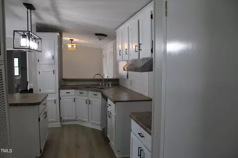 515 W 7th St, Kenly, NC 27542 photo 32