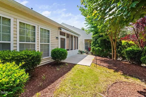 Exterior - 550 Tomkins Loop, Cary, NC 27519 photo 10 of 13