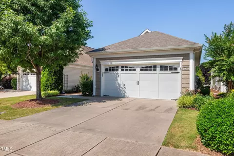 Exterior - 550 Tomkins Loop, Cary, NC 27519 photo 2 of 13