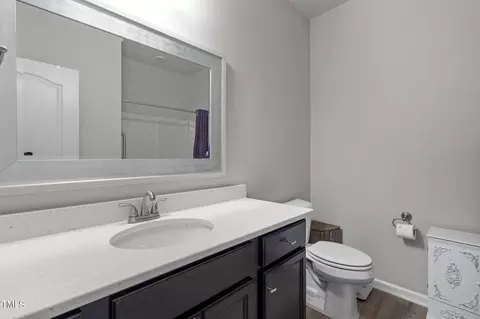 Bath - 534 Brunello Dr, Wake Forest, NC 27587 photo 3 of 4