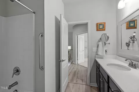 Bath - 534 Brunello Dr, Wake Forest, NC 27587 photo 4 of 4