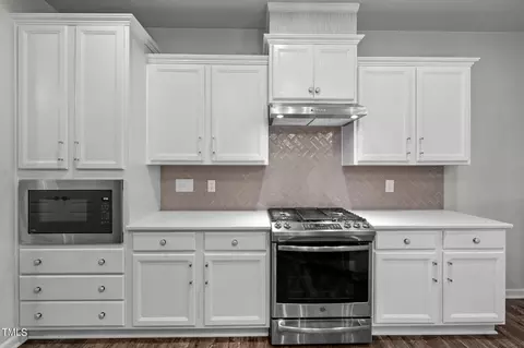 Kitchen - 534 Brunello Dr, Wake Forest, NC 27587 photo 4 of 4