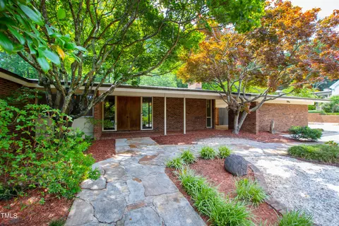 2109 Coley Forest Pl, Raleigh, NC 27607