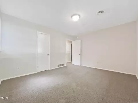 2009 Crawford Rd, Raleigh, NC 27610 photo 12