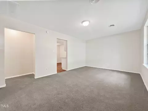 2009 Crawford Rd, Raleigh, NC 27610 photo 3