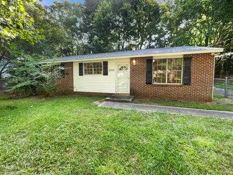 2009 Crawford Rd, Raleigh, NC 27610