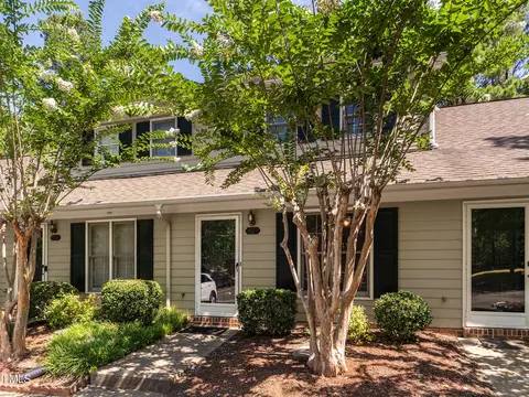 403 Gatehouse Ln, Durham, NC 27707