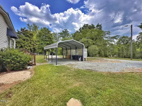 Exterior - 2709 Cliffside Dr, Durham, NC 27704 photo 13 of 19