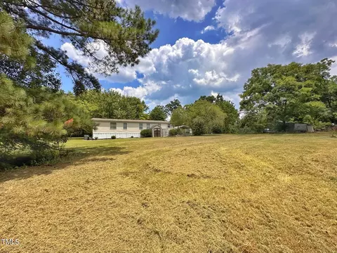 Exterior - 2709 Cliffside Dr, Durham, NC 27704 photo 15 of 19