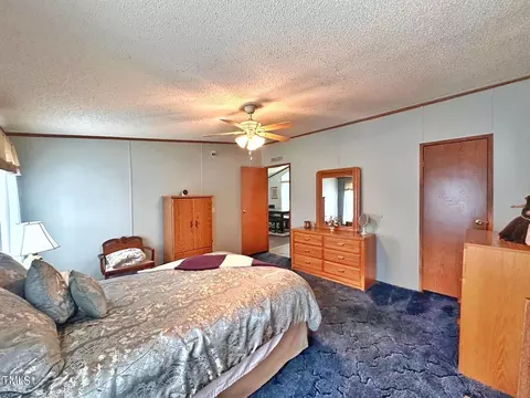 Bedroom - 2709 Cliffside Dr, Durham, NC 27704 photo 3 of 8