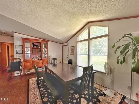 Dining - 2709 Cliffside Dr, Durham, NC 27704 photo 2 of 7