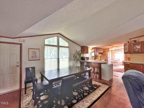 Dining - 2709 Cliffside Dr, Durham, NC 27704 photo 4 of 7