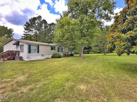 Exterior - 2709 Cliffside Dr, Durham, NC 27704 photo 6 of 19