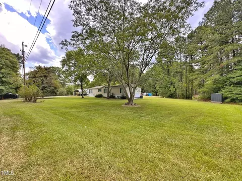 Exterior - 2709 Cliffside Dr, Durham, NC 27704 photo 12 of 19