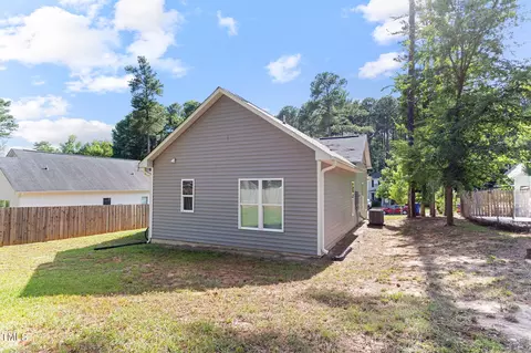 Exterior - 243 Ruby Ridge Rd, Durham, NC 27703 photo 3 of 4