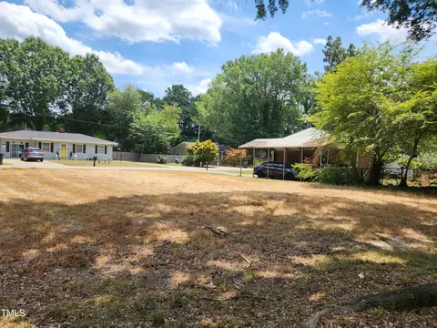 207 Sallinger St, Knightdale, NC 27545