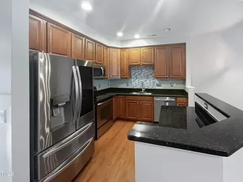 Kitchen - 467 Panorama View Loop, Cary, NC 27519 photo 2 of 2