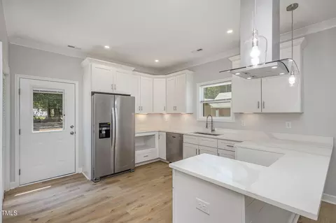 Kitchen - 808 Third Ave, Smithfield, NC 27577 photo 1 of 2