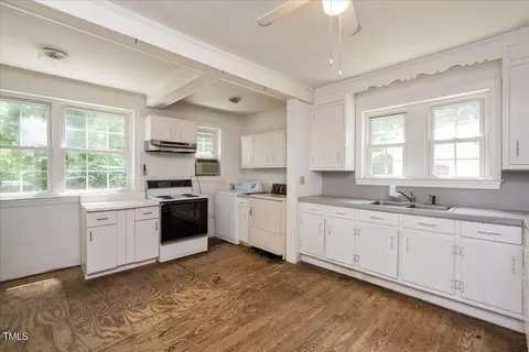 408 E Maynard Ave, Durham, NC 27704 photo 10
