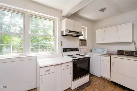 408 E Maynard Ave, Durham, NC 27704 photo 11