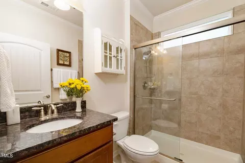 Bath - 110 Gadwall Ln, Durham, NC 27703 photo 3 of 3