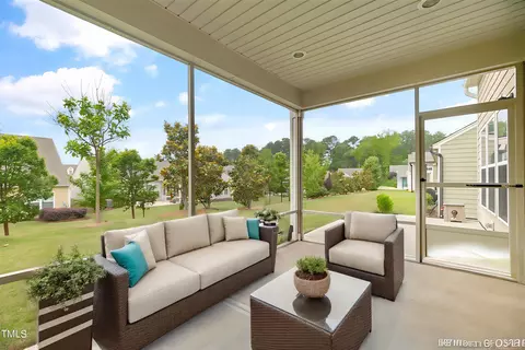 Exterior - 110 Gadwall Ln, Durham, NC 27703 photo 7 of 10