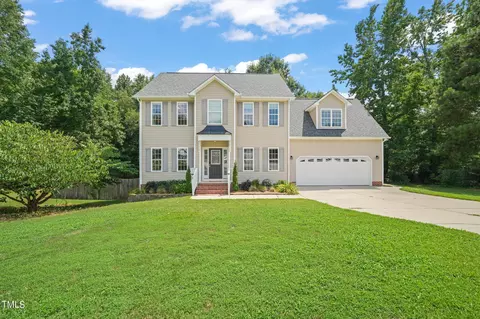 70 Larson Ct, Clayton, NC 27520