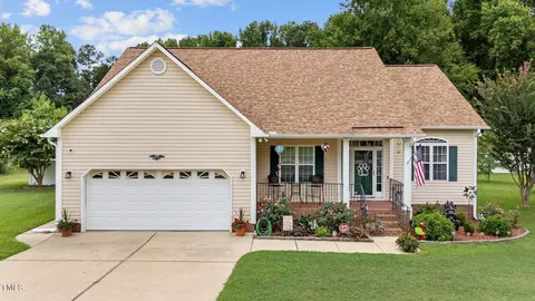 1321 Open Field Dr, Garner, NC 27529