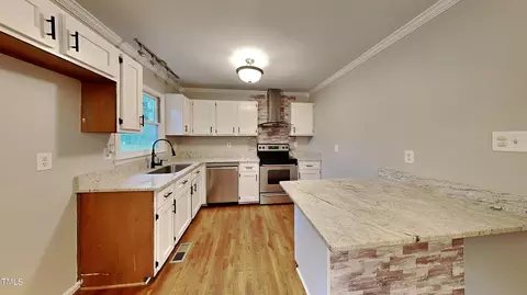 470 Circle Dr, Angier, NC 27501 photo 5