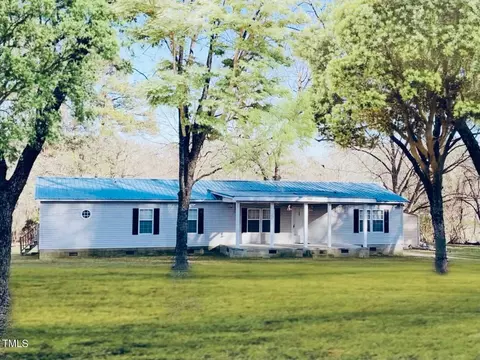 2449 Weldons Mill Rd, Henderson, NC 27537