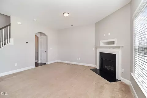 Living - 54 Gemith Ct, Clayton, NC 27520 photo 2 of 3