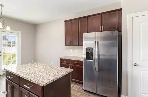Kitchen - 54 Gemith Ct, Clayton, NC 27520 photo 3 of 4