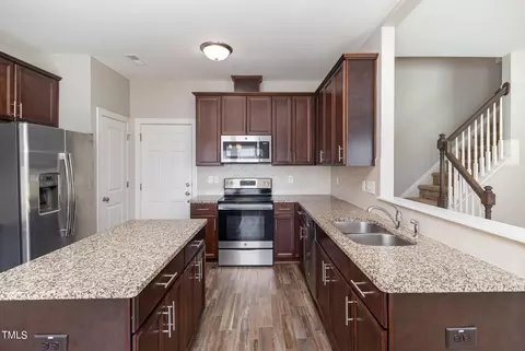 Kitchen - 54 Gemith Ct, Clayton, NC 27520 photo 2 of 4