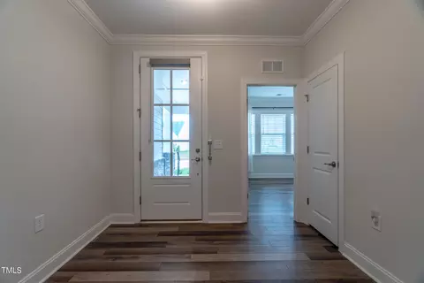 Entry Way - 1028 Chamblee Ct, Durham, NC 27703 photo 2 of 7