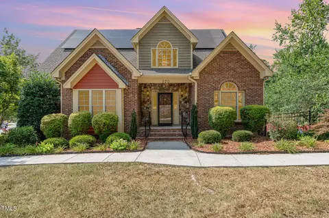 120 Gipson Dr, Garner, NC 27529