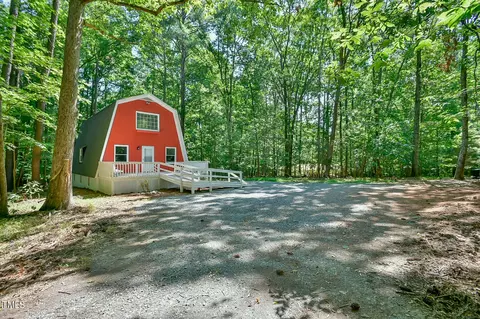 500 Hatch Rd, Chapel Hill, NC 27516