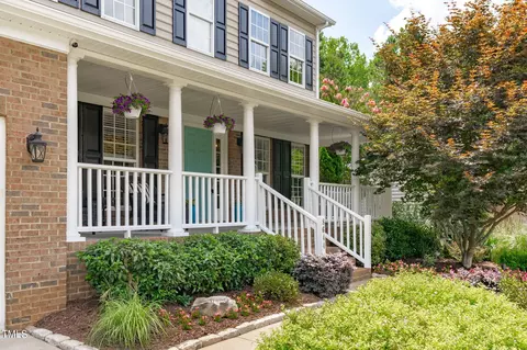 8644 Forester Ln, Apex, NC 27539 photo 3