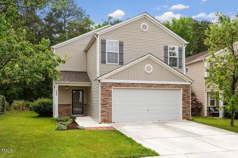 2803 Skybrook Ln, Durham, NC 27703